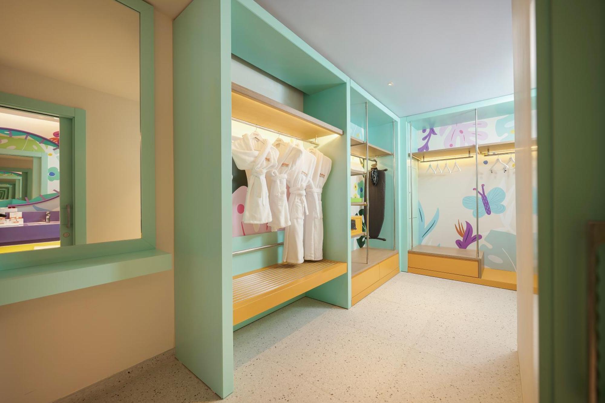 The Land Of Legends Nickelodeon Hotel Antalya Belek Exterior foto